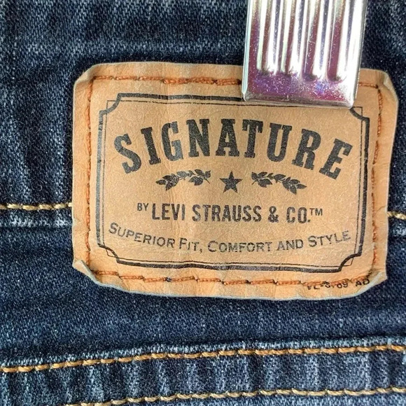 Levi Strauss Signature Bootcut At Waist Denim Stretchy Dark Blue Jeans 16 Short - Picture 9 of 16